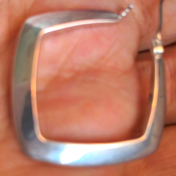 2 Kenneth Cole earrings.  Hoops.  Silver hoops,  Blue & silver dangle, drop. - Picture 5 of 6